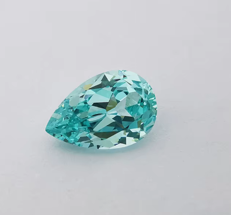 Saphir synthétique Czochralski poire couleur Paraiba